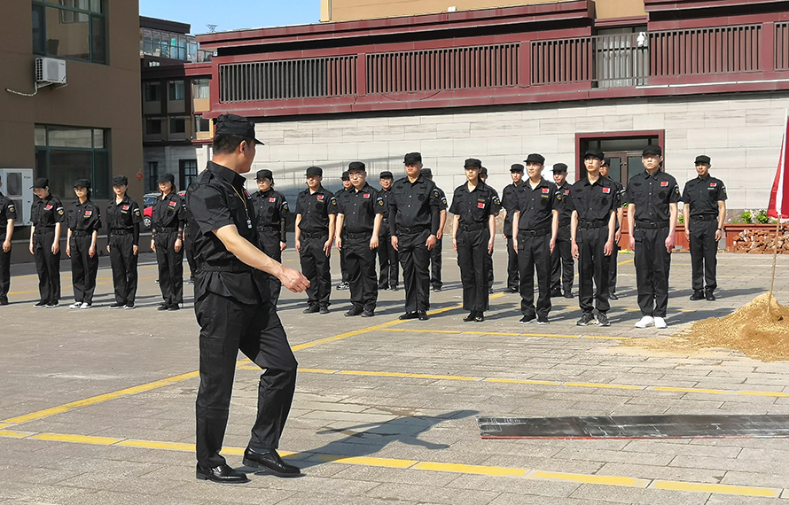 響應(yīng)集團(tuán)號(hào)召，尚美愛(ài)琴海酒店引入軍事化管理團(tuán)隊(duì)